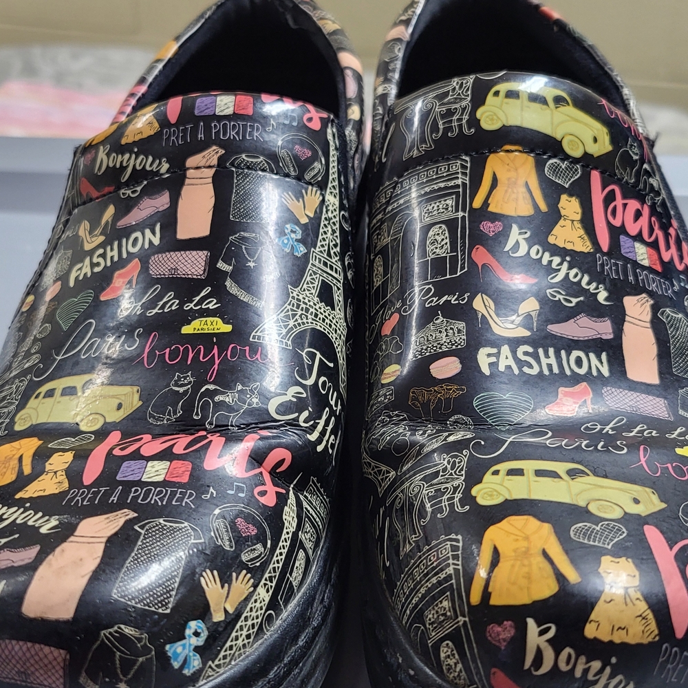 Klogs Black Slip-On Clog with Pink Accent